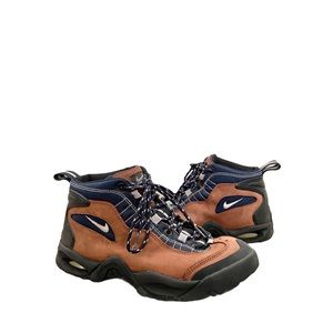 Nike ACG Vintage Leather Hiking Boots